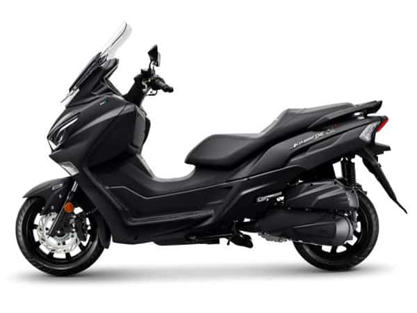 סאן-יאנג JOYMAX Z+ 300